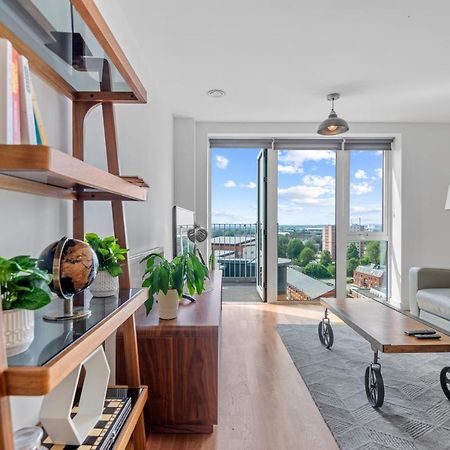 Penthouse Flat In Slough Center Διαμέρισμα Εξωτερικό φωτογραφία